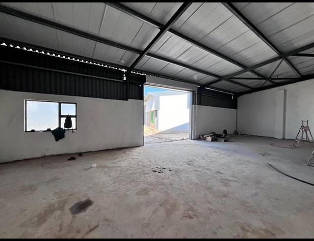 INDUSTRIAL PROPERTY TO RENT IN MKONDENI